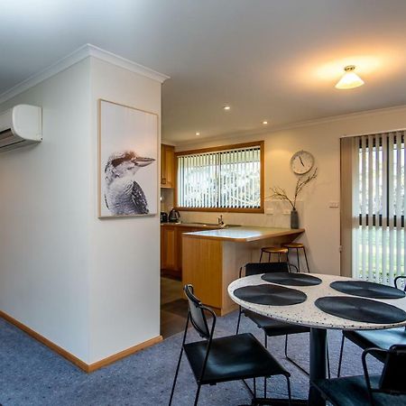 Acton Park Holiday Units Екстериор снимка